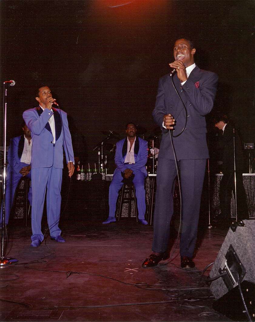 Theo Peoples first performance with the Temptations