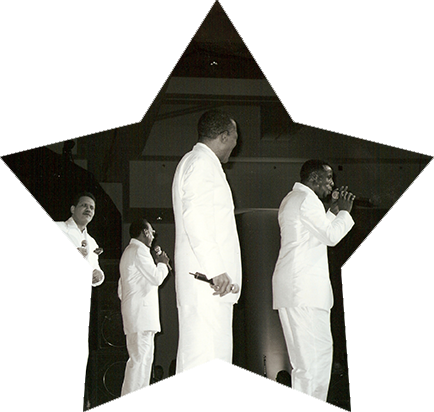 Photo of Theo Peoples performing in the Four Tops